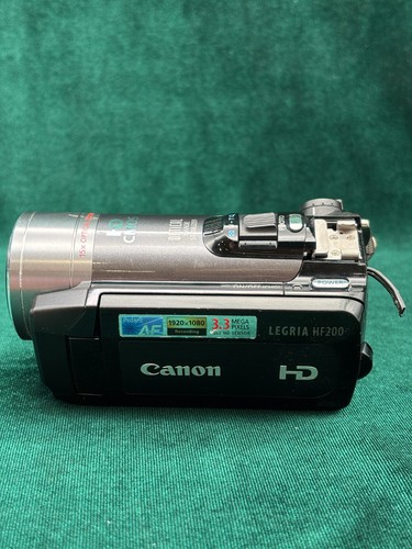 Caméscope canon legria hf200 - caméscope,