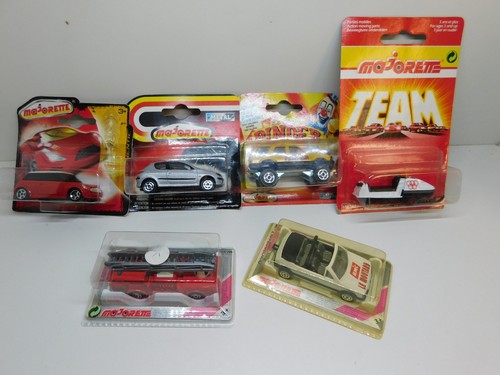 Lot majorette anciennes - lot,
