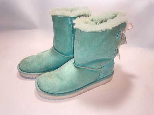 Ugg size mint color - 3, boots