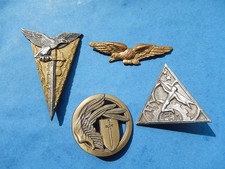 lot 4  INSIGNEs AVIATION Armee