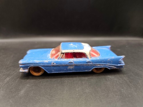 Dinky toys chrysler saratoga - dinky,