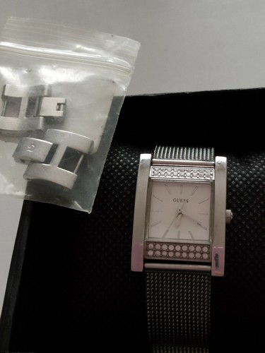 Jolie montre guess pour femme - pour,