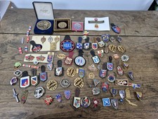 Lot D'ancien Insigne Médaille