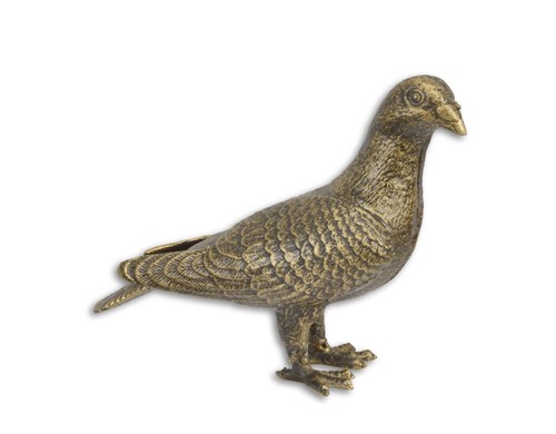 Une figurine fonte - une, en
