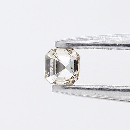 Diamant naturel rose - naturel,