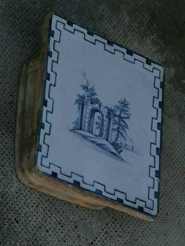Ancien carreau céramique