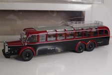 PREMIUM CLASSIXXS MERCEDES-BENZ O 10000  DARK RED / BLACK 1/43