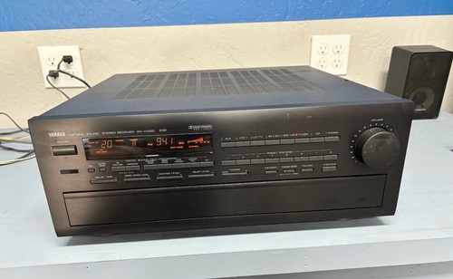 Yamaha v1050 watt 60hz - yamaha,