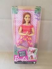 Poupée BARBIE  articulée  made to move GXF07