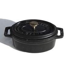Ancienne petite cocotte STAUB en fonte noire