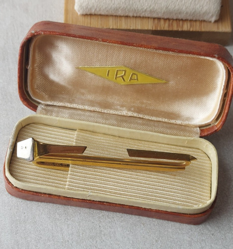 Ancienne belle pince à