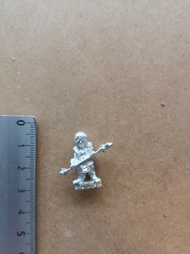 Halfling psion metal - halfling,