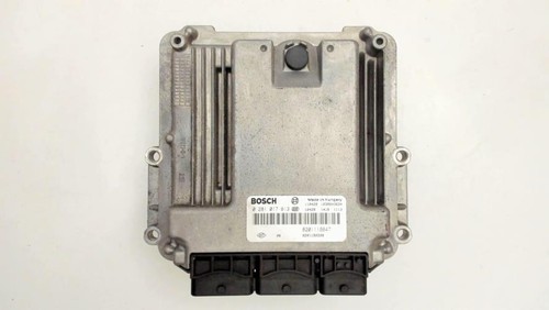 Calculateur moteur renault - calculateur,
