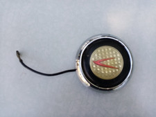 Ancien centre de volant klaxon Simca Aronde Hirondelle ?