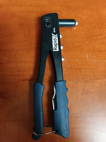 Pince riveter manuelle - riveter,