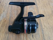 Moulinet de pêche truites saumon DAIWA US 80XB 