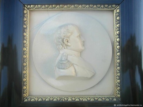 Tableau ancien bas relief - tableau,