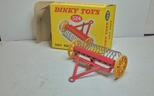 DINKY TOYS ANCIEN #324 HAY RAKE/RATEAU A FOIN BON ETAT  EN BOITE bm