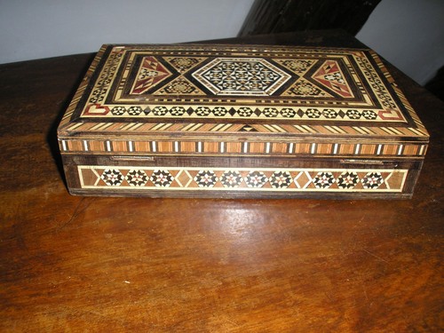 Ancien coffret syrien - , en
