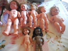 Lot de 7 ancienne poupées