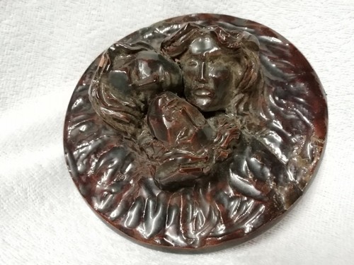 Bas relief terre cuite - terre, "