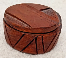 Petite Boîte En Poterie