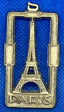 Porte Clé Porte Clef Insigne BROCHE Médaille PARIS SAP France La Tour Eiffel