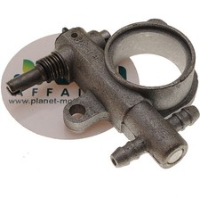 Pompe à huile ancien modèle