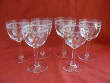BACCARAT,POMPADOUR?, SERIE DE 6 VERRES A EAU EN CRISTAL GRAVE,DEBUT XXème.