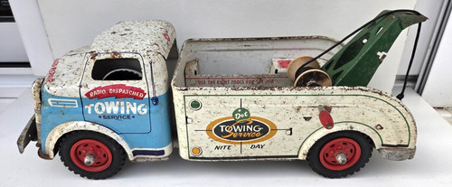 Rare camion dépanneuse