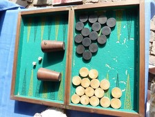 ANCIEN JEU DE DAMES BACKGAMMON