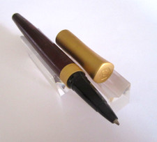 CAPTIVANT ET RAVISSANT STYLO