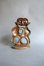 Sculpture anthropomorphe en grès émaillé anonyme XXème