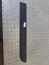Baguette d'aile arrière