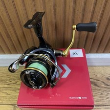 Moulinet toupie Shimano 18 Legalis 2500D noir/or avec boîte pour...