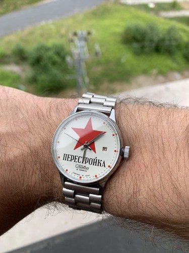 Montre slava pérestroïka - pérestroïka,