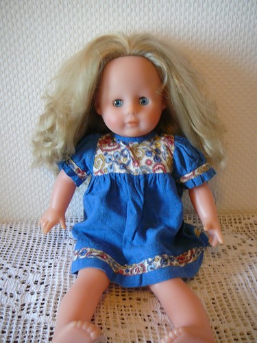 Belle poupee corolle - belle,