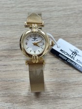 Montre Femme Dorée  Avec Pile
