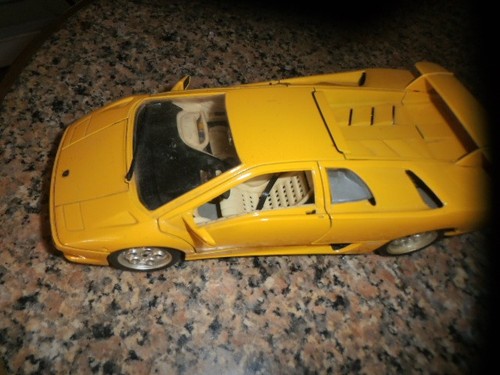 Voiture lamborghini 1990 - 1,