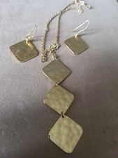 PARURE COLLIER PAIRE BOUCLE D'OREILLES  PLAQUÉ OR MARTELÉ  3M