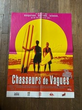 AFFICHE CINEMA  : CHASSEURS DE VAGUES surf surfeurs surfeuses