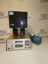 Four en céramique dentaire