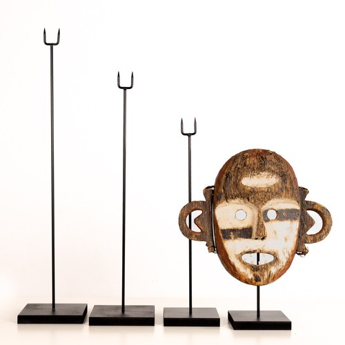 Socle pour masque support - pour,