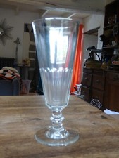 rare et très grand verre