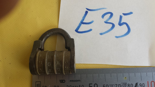 E35 ancien petit cadenas à - e35/,