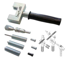 Buzzetti 4988 Outil Montage Chaines Avec Vis À Coquille Et Poinçon Riveteuse