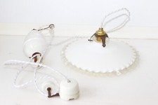 Lustre monte et baisse en porcelaine et coupelle verre