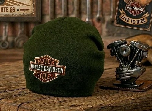 Bonnet motard brodé vert - de,