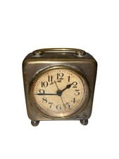 Petit réveil de voyage ancien