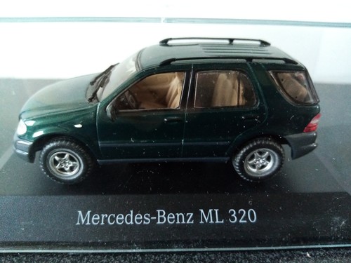 Mercedes 320 vert - 320, métal